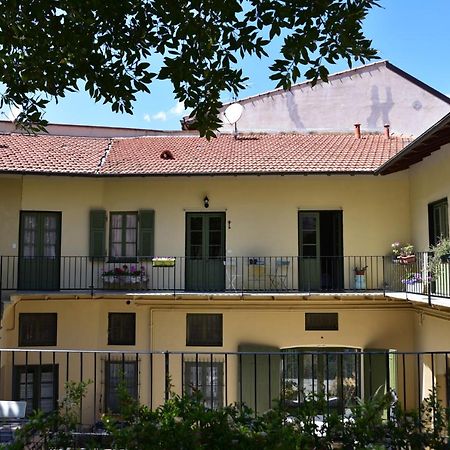 トイラーノ Casa Nina Bed & Breakfast エクステリア 写真