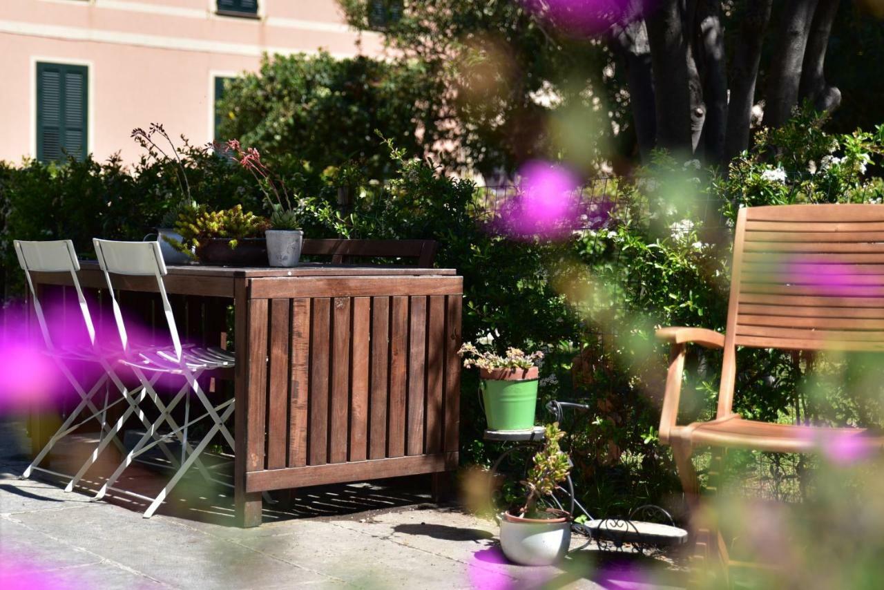 トイラーノ Casa Nina Bed & Breakfast エクステリア 写真